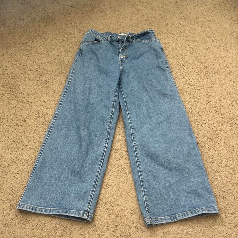 Vintage Levi's blue mile high cropped wide leg jeans